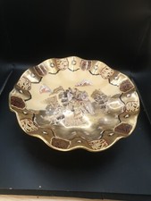 Assiette signee porcelaine d'occasion  L'Isle-sur-la-Sorgue