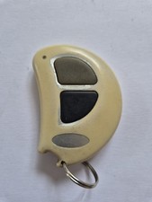 SAPO ESTERLINO PARA FIAT, BRINQUEDO, SUZ, MIT,BMW,HYU,KIA ETC 2 BOTÕES ALARME REMOTO CHAVEIRO comprar usado  Enviando para Brazil