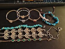 Lots 11 bracelets d'occasion  Serris