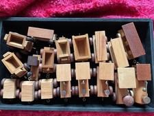 Konvolut holzspielzeug eisenba gebraucht kaufen  Düsseldorf