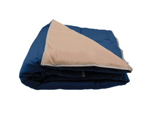 Couette légère bicolore d'occasion  Auchel
