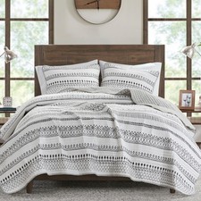 King quilt set for sale  Eugene