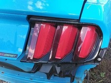 Lanterna traseira direita do passageiro Shelby GT350 compatível com 15-18 Mustang 3037704 comprar usado Lanterna traseira direita do passageiro Shelby GT350 compatível com 15-18 Mustang 3037704 comprar usado  Enviando para Brazil