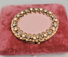 Pó compacto vintage K&K Kotler & Kopit strass pérola incrustada oval 3,25” comprar usado  Enviando para Brazil