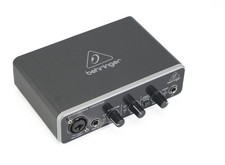 Interface de áudio Behringer U-Phoria UMC22 danificada comprar usado  Enviando para Brazil