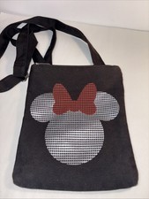 Bolsa tiracolo Minnie Mouse parques da Disney lona preta ícone prata arco vermelho comprar usado  Enviando para Brazil