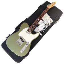 Chitarra fender usa usato  Spedire a Italy