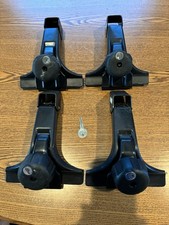 Torres de montagem para calha de chuva Thule 300 conjunto de 4 c fechaduras, chave para barras transversais quadradas comprar usado  Enviando para Brazil