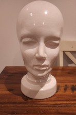 Scheuicc hoofd modern for sale  Eliot
