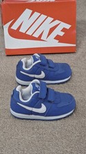 Boys girls nike for sale  BRACKLEY