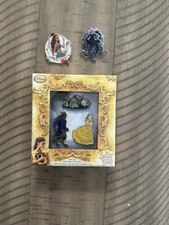 Conjunto de broches edição limitada filme live action Disney A Bela e a Fera e Sereia comprar usado  Enviando para Brazil