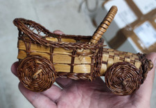 Modellino legno auto usato  Forio