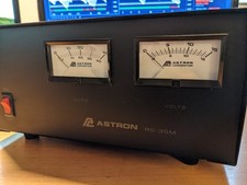 Fonte de alimentação regulada Astron RS-35M 13,8 VDC comprar usado  Enviando para Brazil