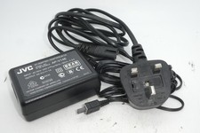 Używany, Oryginalny zasilacz sieciowy JVC AP-V14E do kamer JVC Everio na sprzedaż  Wysyłka do Poland