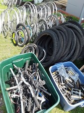 100 pieces lot for sale  Glenview