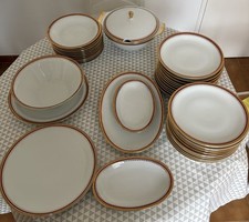 Service table porcelaine d'occasion Service table porcelaine d'occasion  Istres