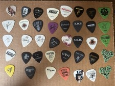 110 guitar pick d'occasion  Expédié en Belgium