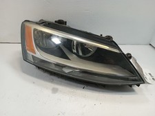 Farol direito do passageiro de 2013 Volkswagen Jetta 11735539 comprar usado Farol direito do passageiro de 2013 Volkswagen Jetta 11735539 comprar usado  Enviando para Brazil