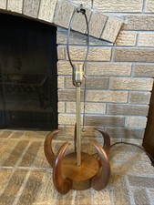Lâmpada vintage MCM meados do século moderna Pearsall modelo garra nogueira dinamarquesa comprar usado Lâmpada vintage MCM meados do século moderna Pearsall modelo garra nogueira dinamarquesa comprar usado  Enviando para Brazil