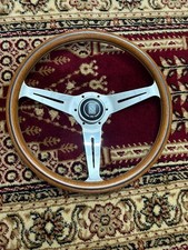 Volante de madeira assinado por Nardi Torino aproximadamente 360 mm 14,25 polegadas comprar usado  Enviando para Brazil