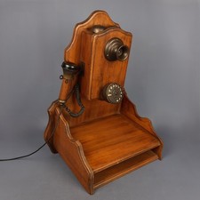 Antico telefono muro usato  Inverigo