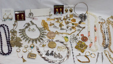 Piece costume jewelry for sale  Hopewell Junction