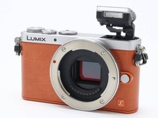 Corpo fotocamera mirrorless usato  Spedire a Italy