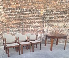 Table chaises vintage d'occasion  Saint-Amand-les-Eaux