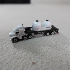 Micro Máquinas NASA Semi Tanque Caminhão Branco Radioativo Funrise Plástico Marcado comprar usado  Enviando para Brazil