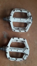 Dmr v12 flat for sale  BARNET