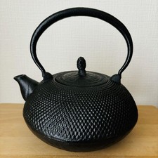 Grande théière fonte d'occasion  Expédié en France