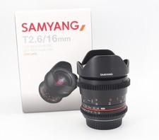 Samyang 16mm t2.6 usato  Milano