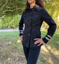 Veste cintrée noire d'occasion Veste cintrée noire d'occasion  Saint-Ambroix