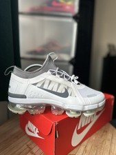 Size 7.5 nike for sale  NORTHAMPTON