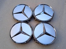 Coppette coprimozzo originali usato Coppette coprimozzo originali usato  Montebelluna