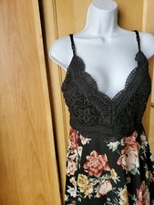 Womens neck sleeveless d'occasion  Expédié en France