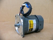 Motor de engrenagem vertical Gpg Motor Industry Co 5Rk60gn-C comprar usado  Enviando para Brazil