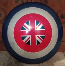 Scudo hasbro marvel usato  Sesto Calende