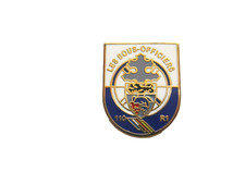 Rare ancien pins d'occasion  Saint-Mamert-du-Gard