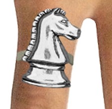 Usado, Peça de xadrez PP cavalo cavaleiro 1,4x2,8cm estanho feminino pequeno anel mindinho masculino comprar usado  Enviando para Brazil