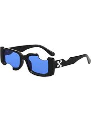 Occhiali sole unisex usato  Vaiano Cremasco