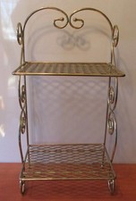 Prateleira ou prateleira de metal vintage Goldtone suspensa 17" comprar usado Prateleira ou prateleira de metal vintage Goldtone suspensa 17" comprar usado  Enviando para Brazil