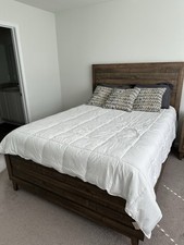 Four piece bedroom for sale  Leland