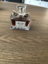 Flacon parfum femme d'occasion  Moissy-Cramayel