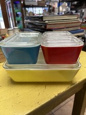 Vintage pyrex primary for sale  Janesville