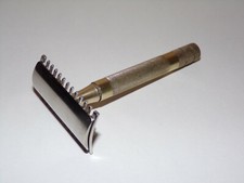 Ancien rasoir papillon d'occasion  Ciry-le-Noble