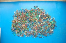 Lot figurines 580 d'occasion Lot figurines 580 d'occasion  Scorbé-Clairvaux