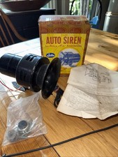 Sirene Jubilee 6 Volts Alta Para Polícia Bombeiros Ambulâncias Carro Modelo 10 Caixa Original Preta comprar usado  Enviando para Brazil