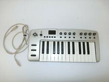 Usado, Teclado controlador M-Audio O2 móvel USB MIDI com cabo USB comprar usado  Enviando para Brazil