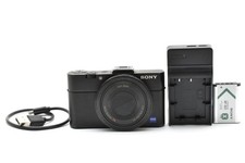 Fotocamera compatta sony usato  Spedire a Italy
